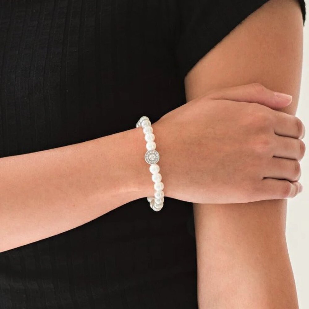 Paparazzi Jewelry Accessories - Follow My Lead - Pink Bracelet - Vintage